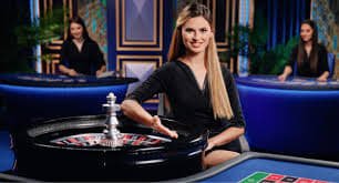 Pengguna menikmati sports betting di perangkat mobile modern dengan antarmuka simpel dan aman